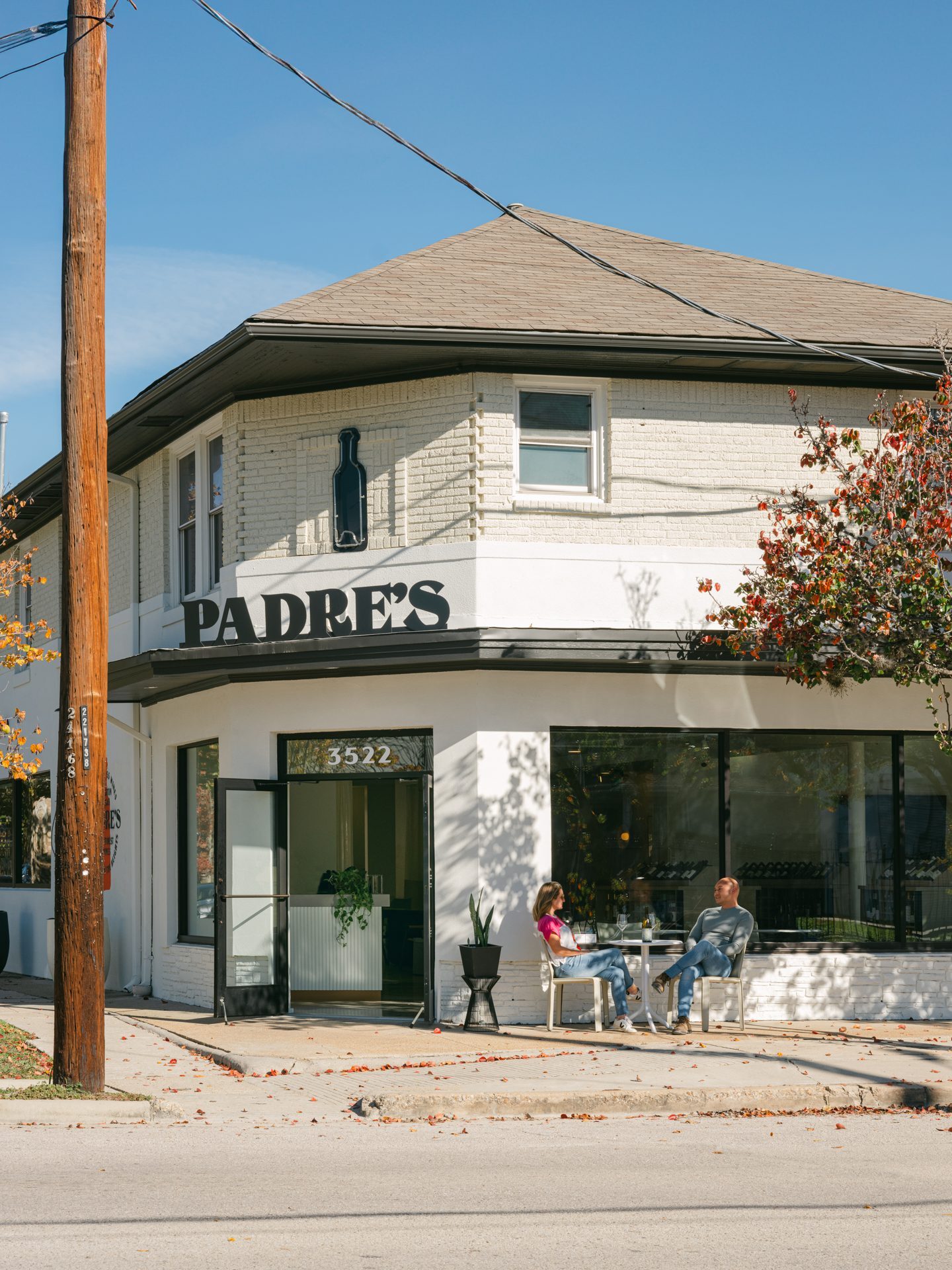Padres Wine Bar - For Web-2