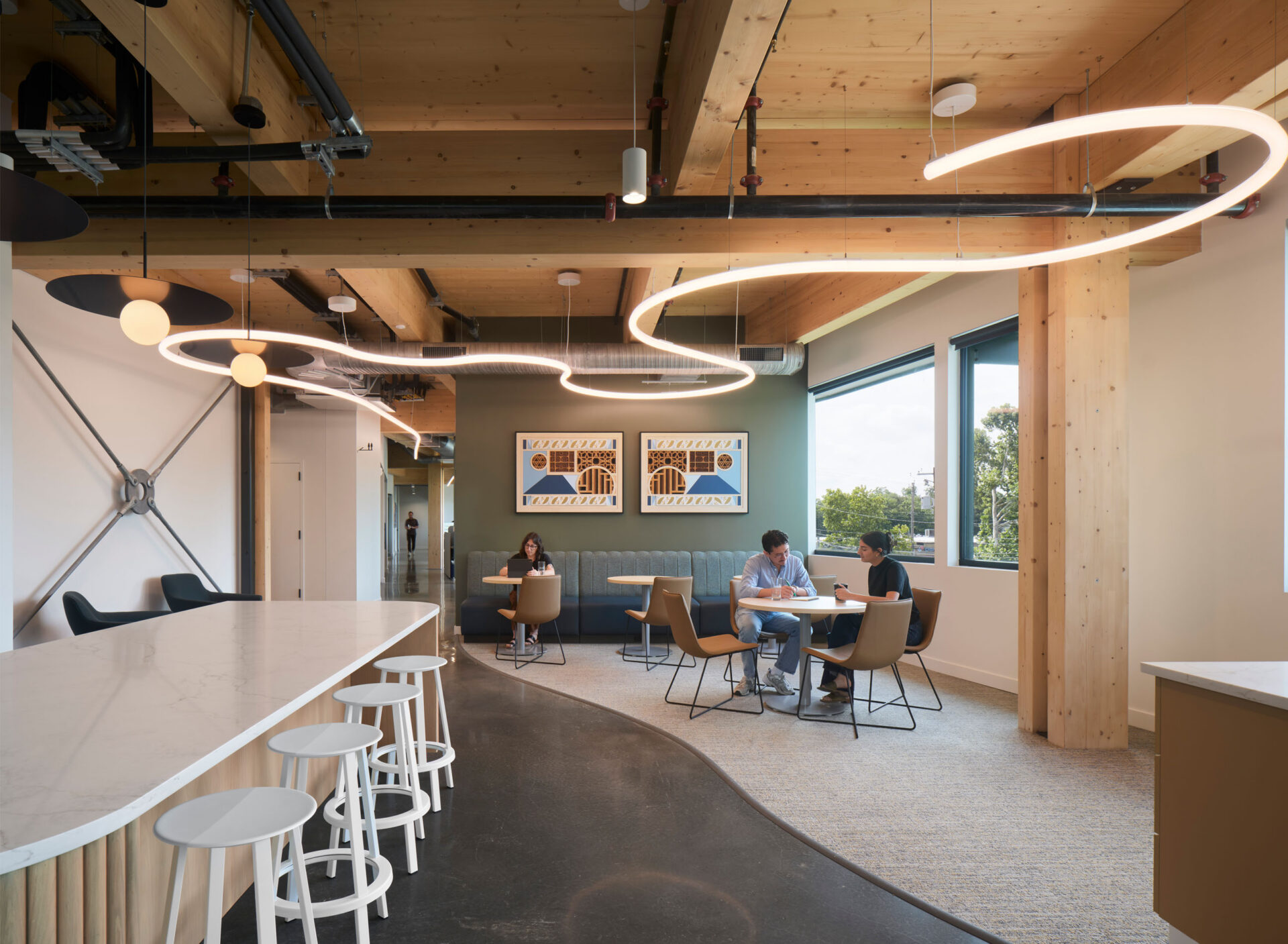 dick-clark-associates-swinerton_office-1up-3_zsogec